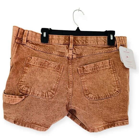 Ingrid & Isabel Maternity Side Panel Maternity Jean Shorts Size 8 - Picture 2 of 4